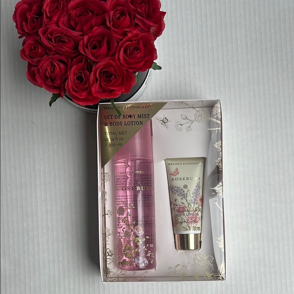 Wright’s Apothecary Rosebuds Body Mist & Lotion Set - Picture 8 of 8